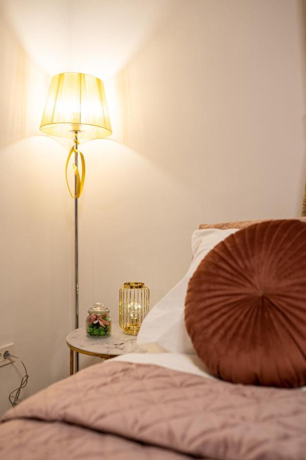 Апартаменти Cosy&Private,30Sec Walk To Mainsquare, Heart Of Загреб Екстер'єр фото